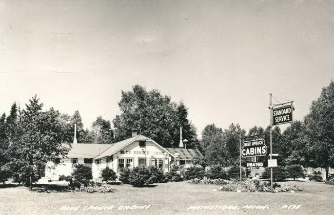 Blue Spruce Cabins—Manistique Michigan Rppc Vintage Gas Service Station Photo